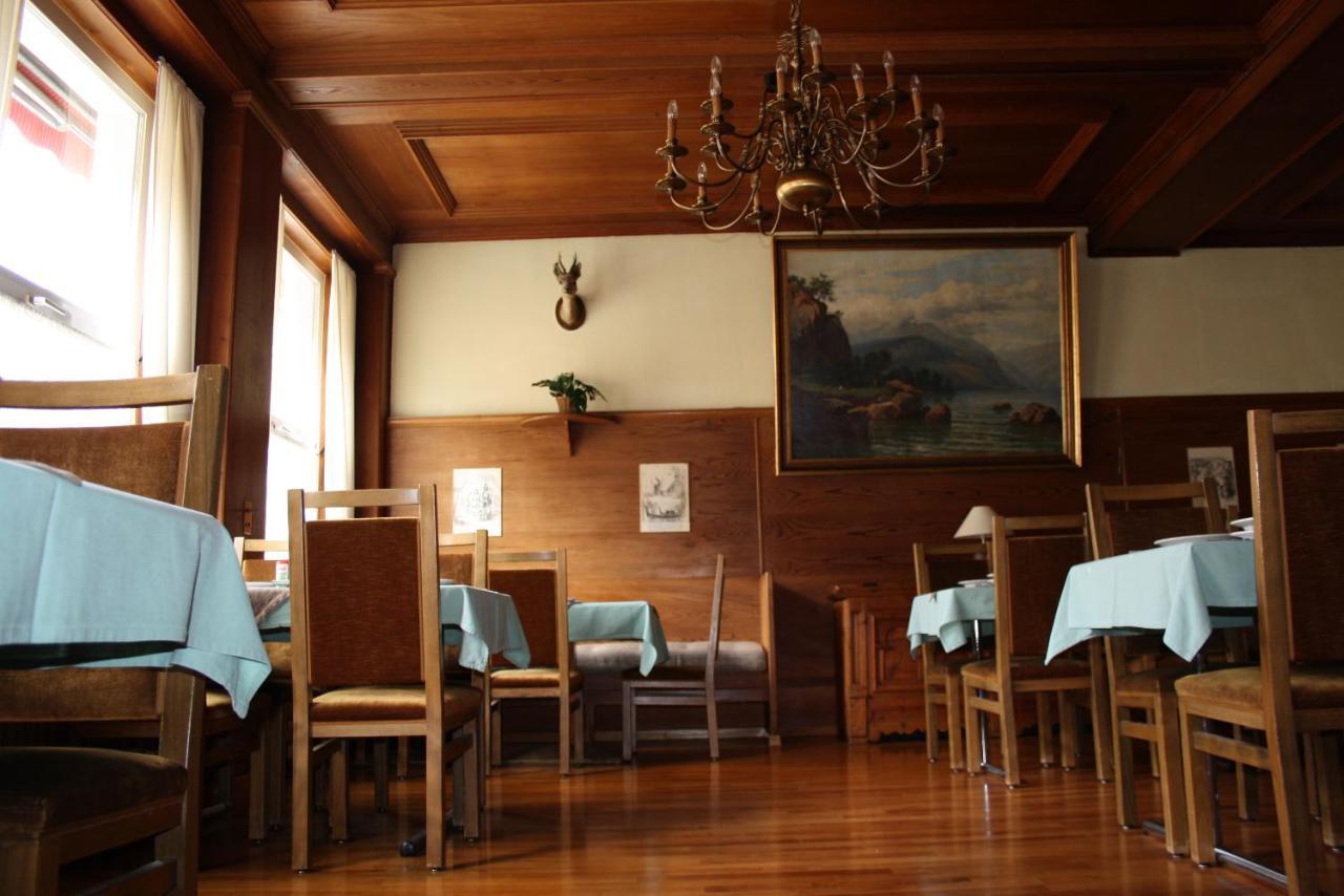 باربان Hotel Jenatsch المظهر الخارجي الصورة